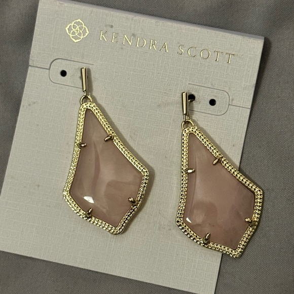 NEW with tags Kendra Scott Gold and Pink Earrings - Picture 2 of 7